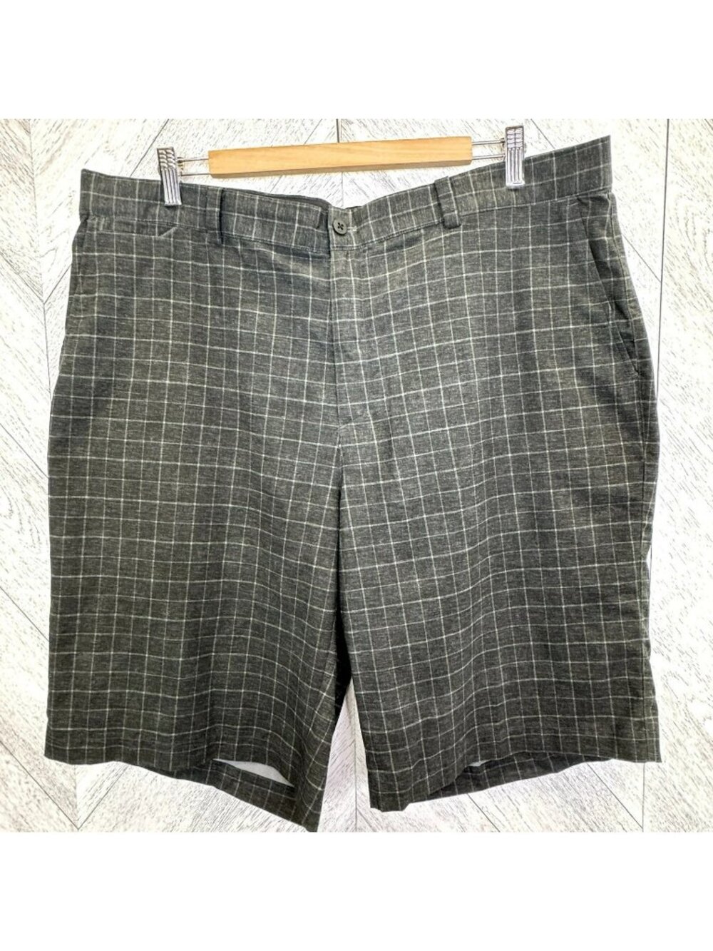 Nike Golf Tour Performance Dri-Fit Shorts Mens Size 38 Gray Plaid Check 11"
